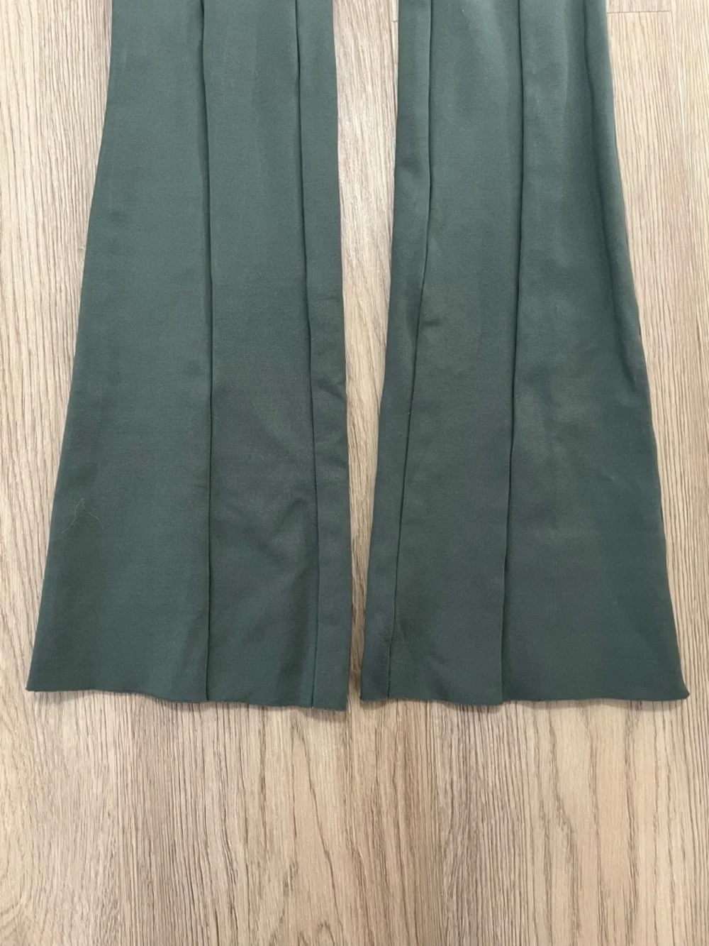 Alo Yoga Green High Waisted Flare Leggings ‼️self altered - Picture 3 of 12